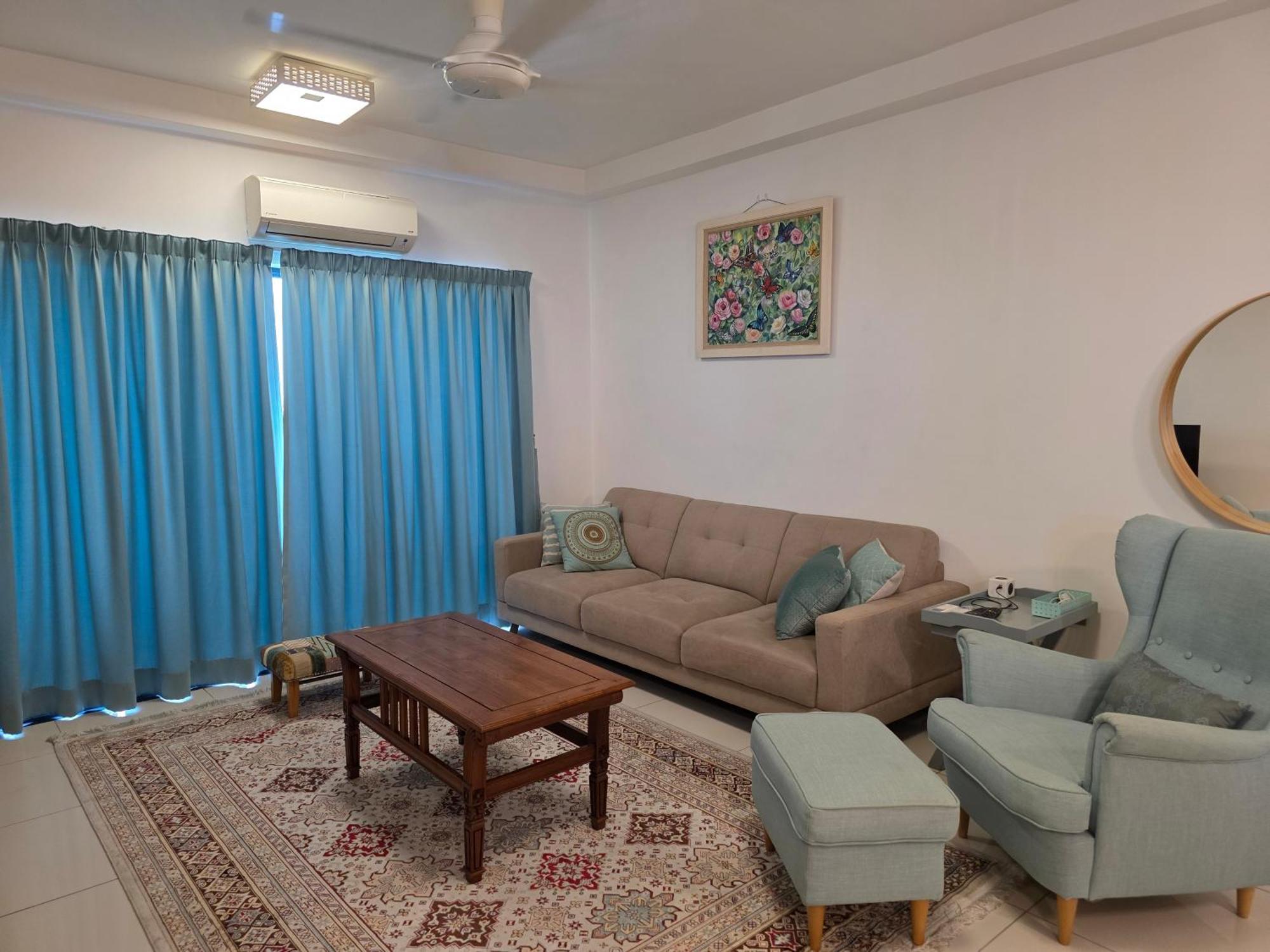 Cozy Emira 3 Bedrooms Pangsapuri Shah Alam
